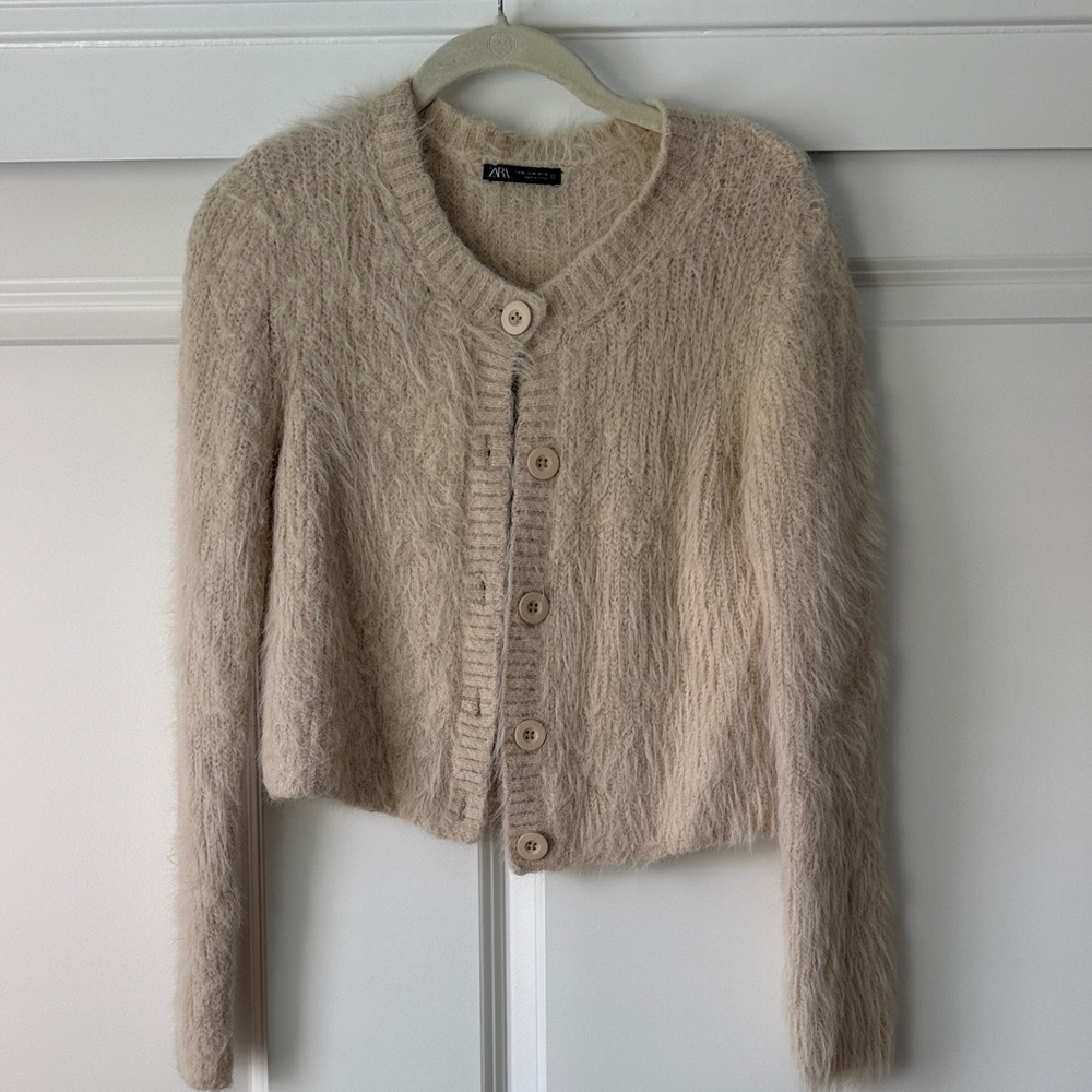 Zara Cream Fuzzy Knit Sweater